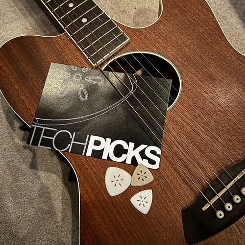 Strengeskift ved Guitartech